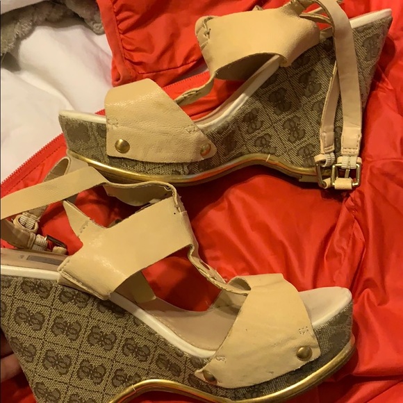 Guess wedges - Picture 2 of 4